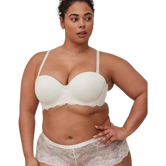 Torrid Bombshell Everyday Lightly Lined Strapless Bra Off White Size 44DD - Picture 2 of 8